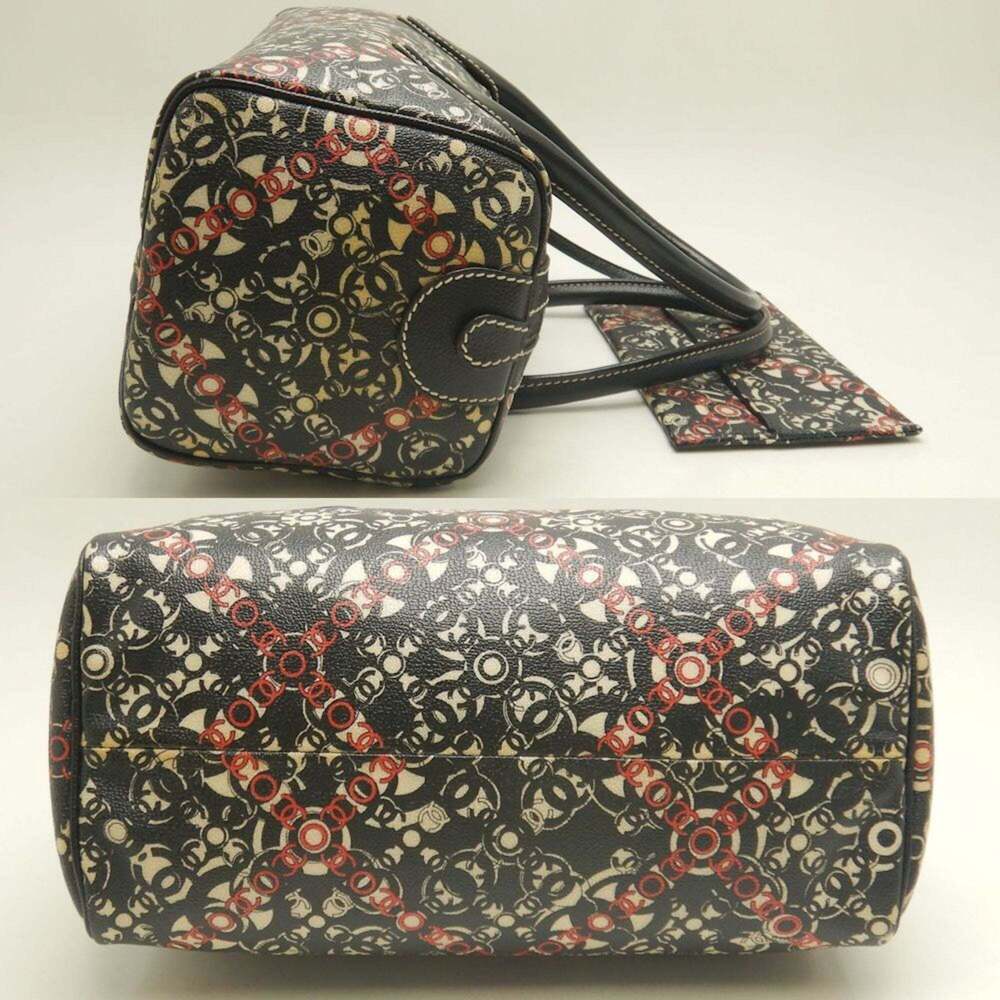 CHANEL Black Caviar Leather Pouch - Picture 4 of 10